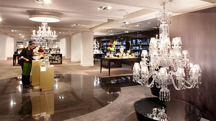 Illuminating sales floor at Harrods, UK with Philips lamps for chandeliers 