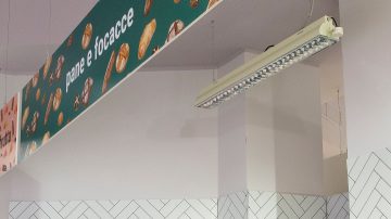 ข้อความ To market